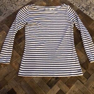 Vineyard Vines navy & white striped top XS